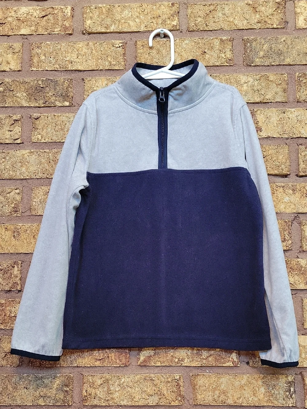 OshKosh B'gosh Two-Tone Gray and Navy Half-Zip Pullover Sweater Size 10